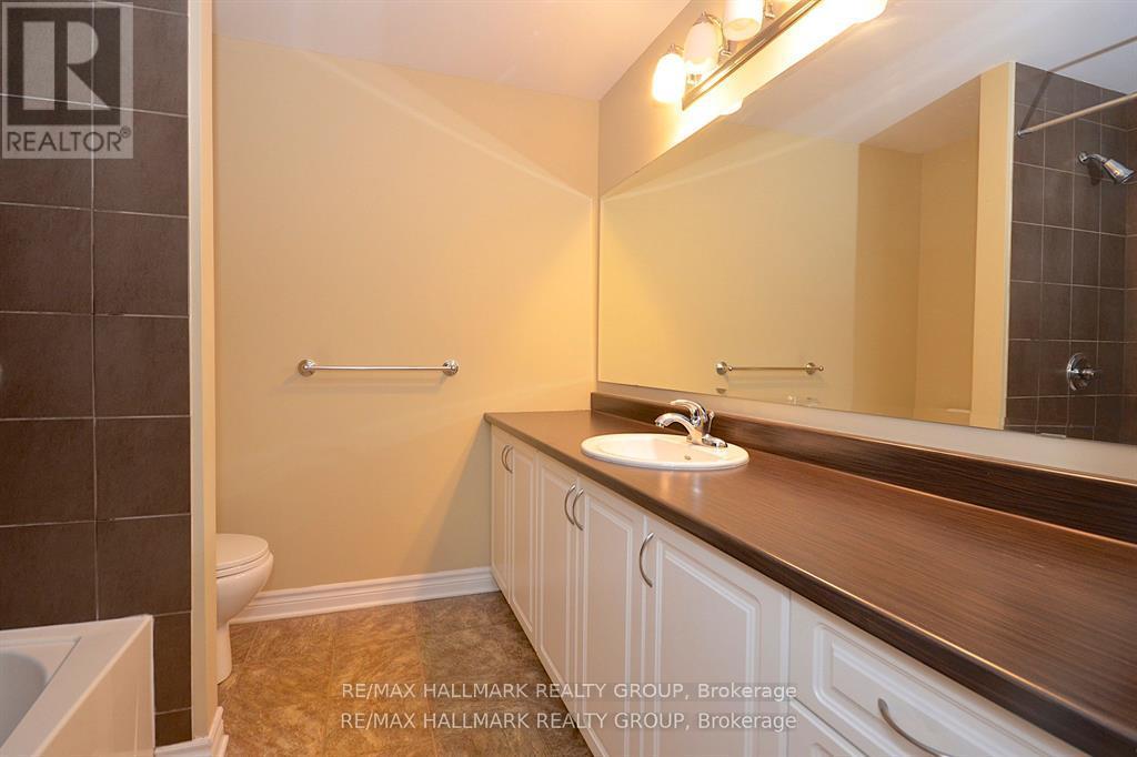 2 - 205 Bluestone Private, Ottawa, Ontario  K4A 0X7 - Photo 18 - X12829566