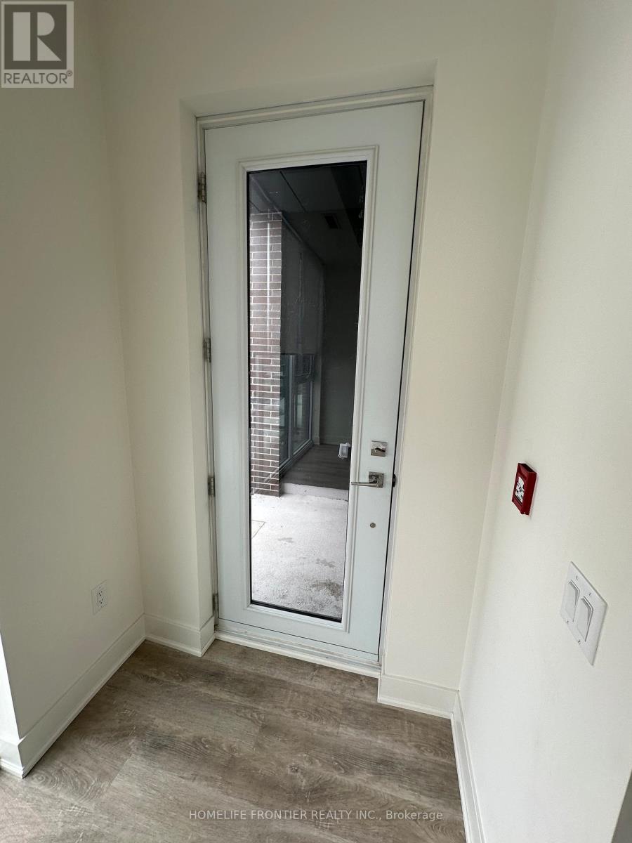 107 - 185 Deerfield Road, Newmarket (Central Newmarket), Ontario  L3Y 0G7 - Photo 9 - N12829196