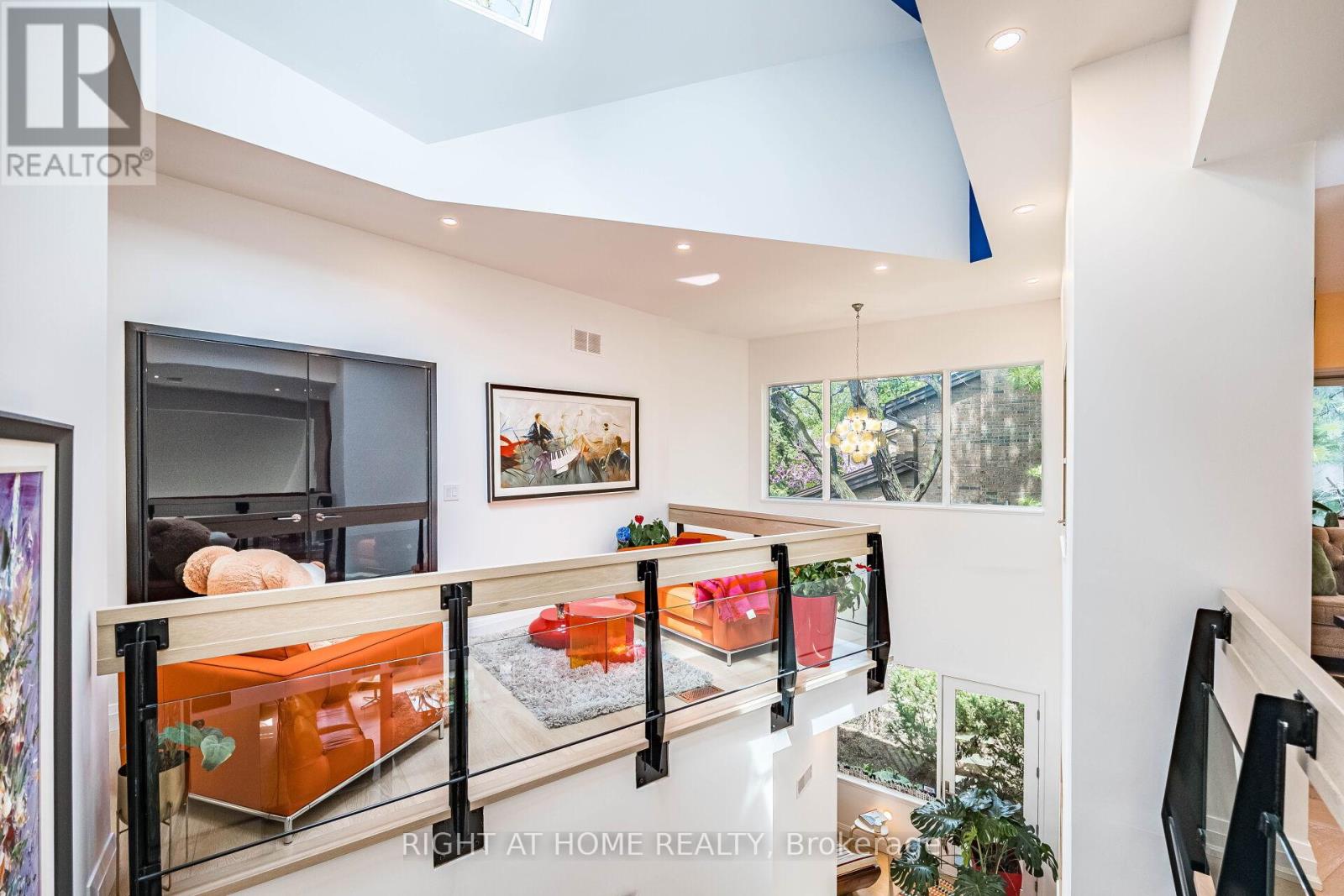 1 Friars Lane, Toronto, Ontario  M9A 1T6 - Photo 39 - W12821764