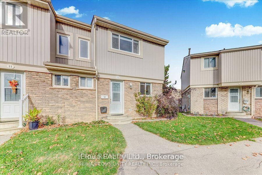 12 - 561 Childs Drive, Milton, Ontario  L9T 3Z1 - Photo 2 - W12825922