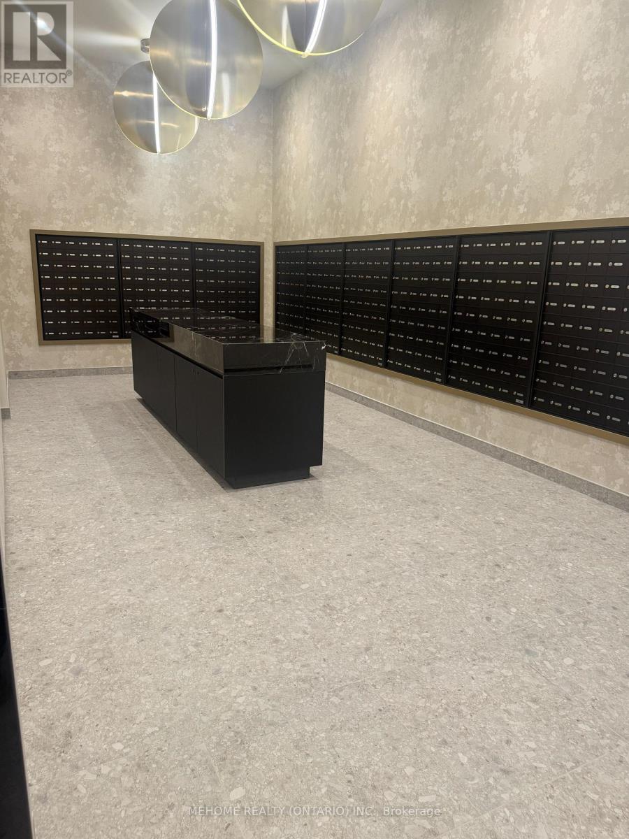 1016 - 180 Front Street E, Toronto, Ontario  M5A 0K9 - Photo 13 - C12829540