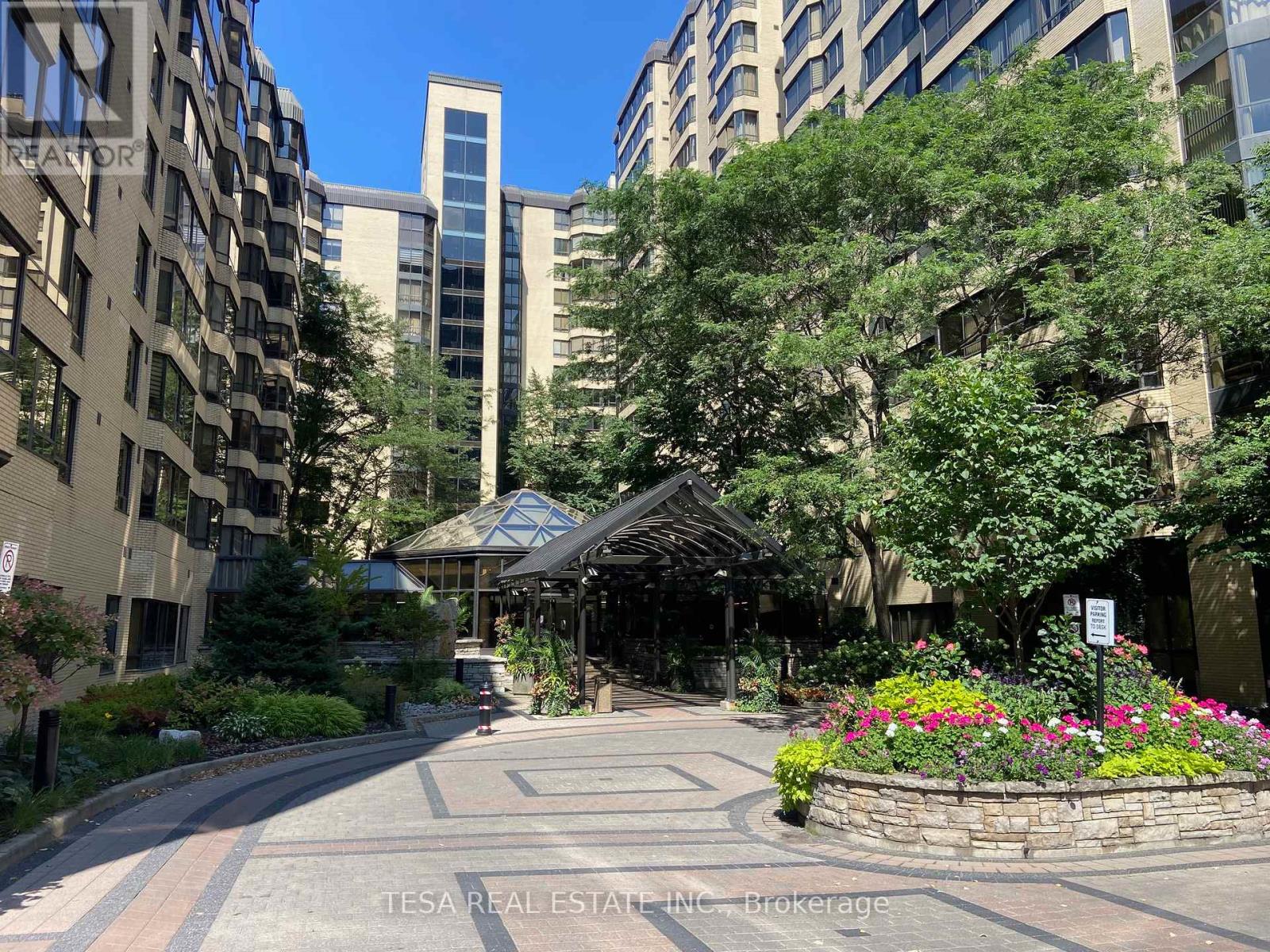 101B - 195 ST PATRICK STREET, Toronto, Ontario