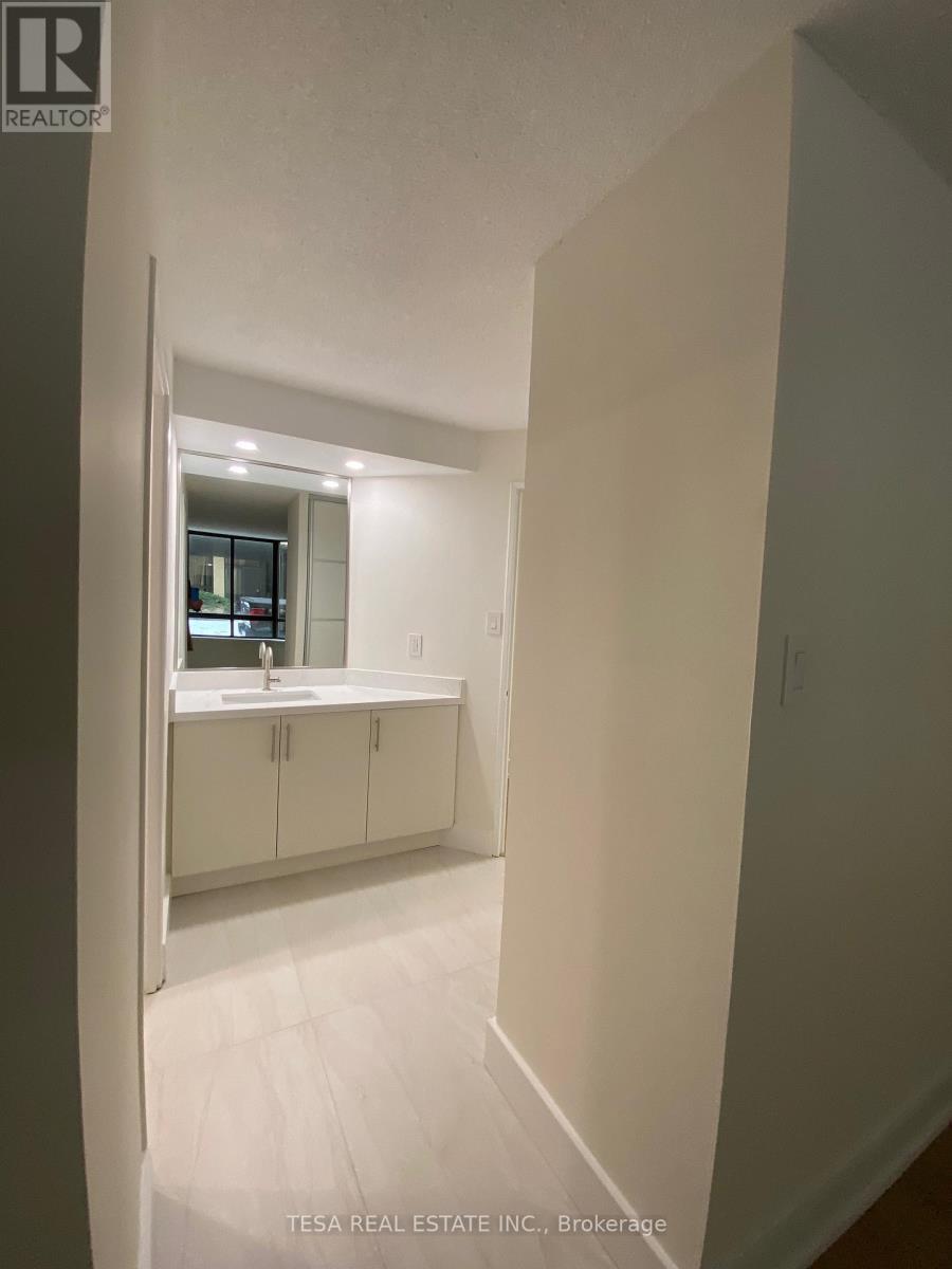 101b - 195 St Patrick Street, Toronto, Ontario  M5T 2Y9 - Photo 25 - C12829546