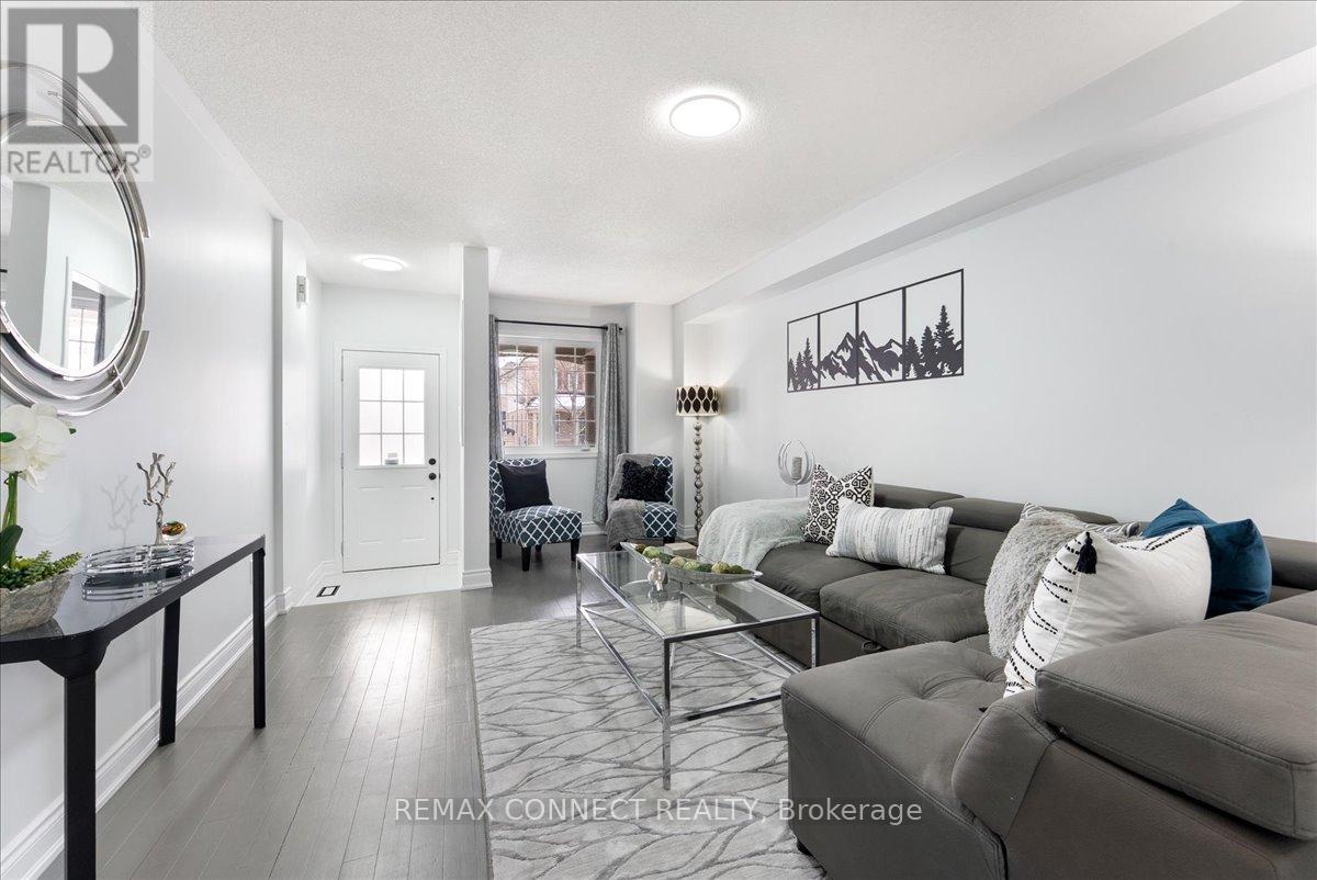 94 Todhunter Crescent, Ajax, Ontario  L1Z 0K1 - Photo 3 - E12829600