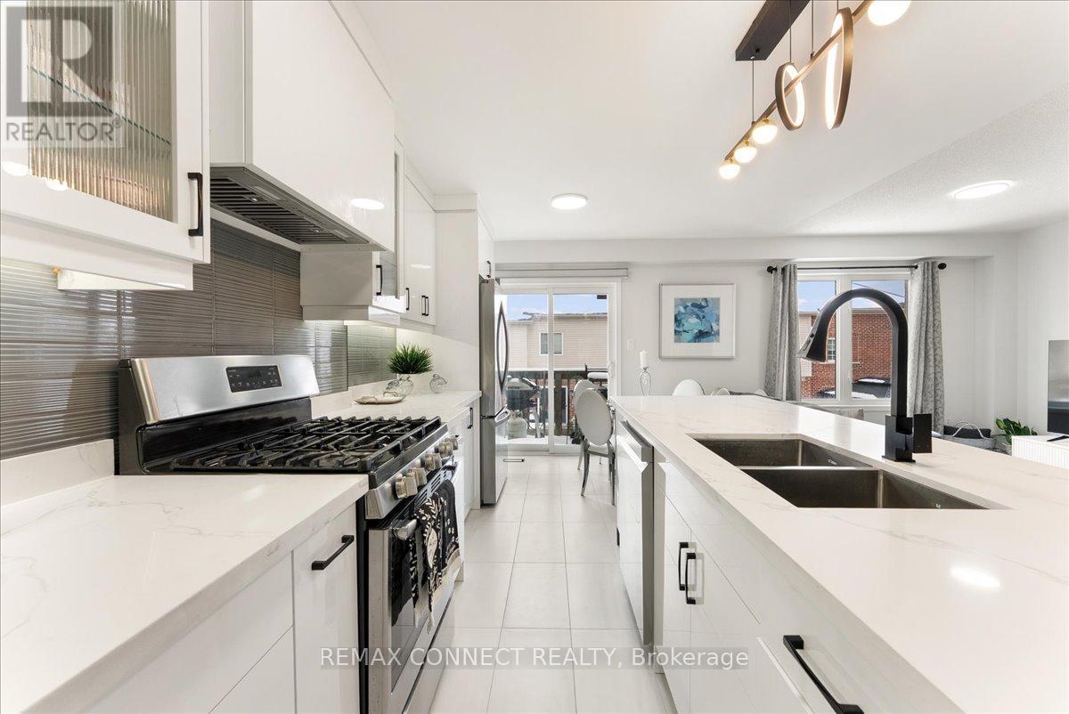 94 Todhunter Crescent, Ajax, Ontario  L1Z 0K1 - Photo 7 - E12829600