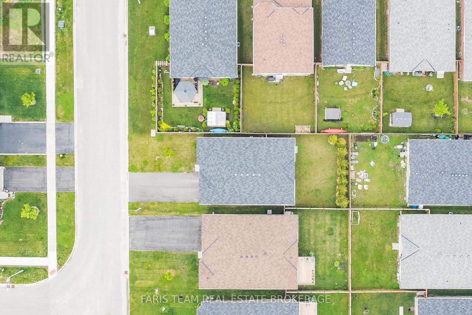 14 Beausoleil Drive, Penetanguishene, Ontario  L9M 0V8 - Photo 34 - S12829586