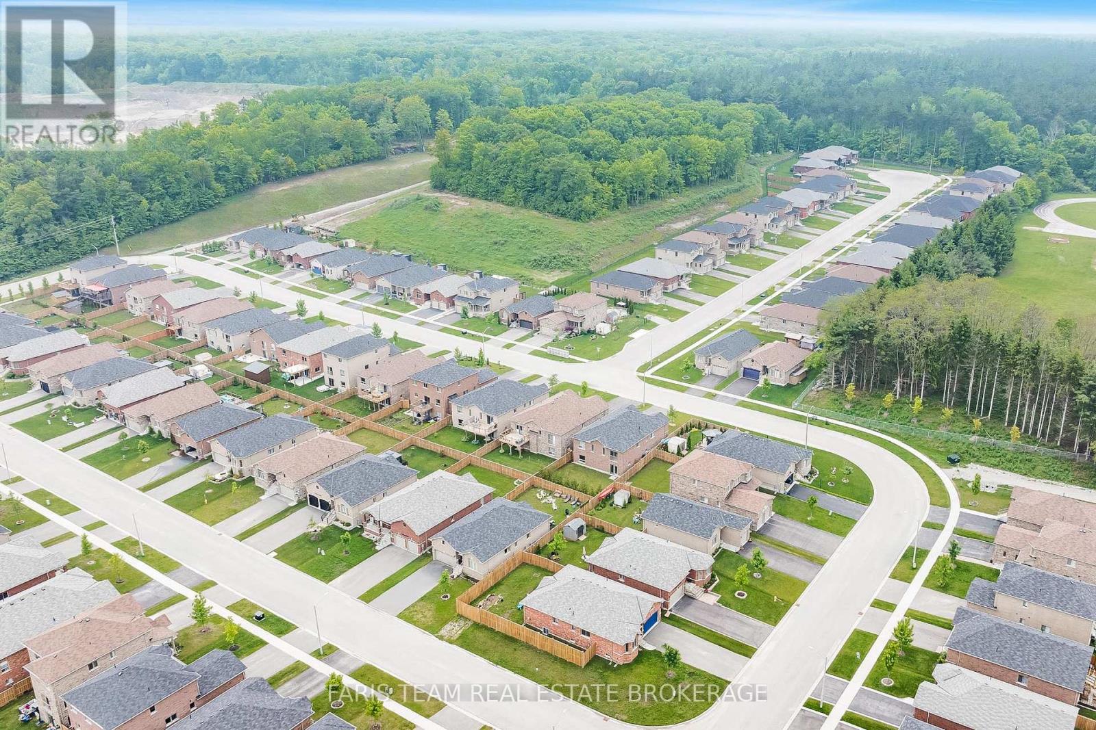 14 Beausoleil Drive, Penetanguishene, Ontario  L9M 0V8 - Photo 35 - S12829586