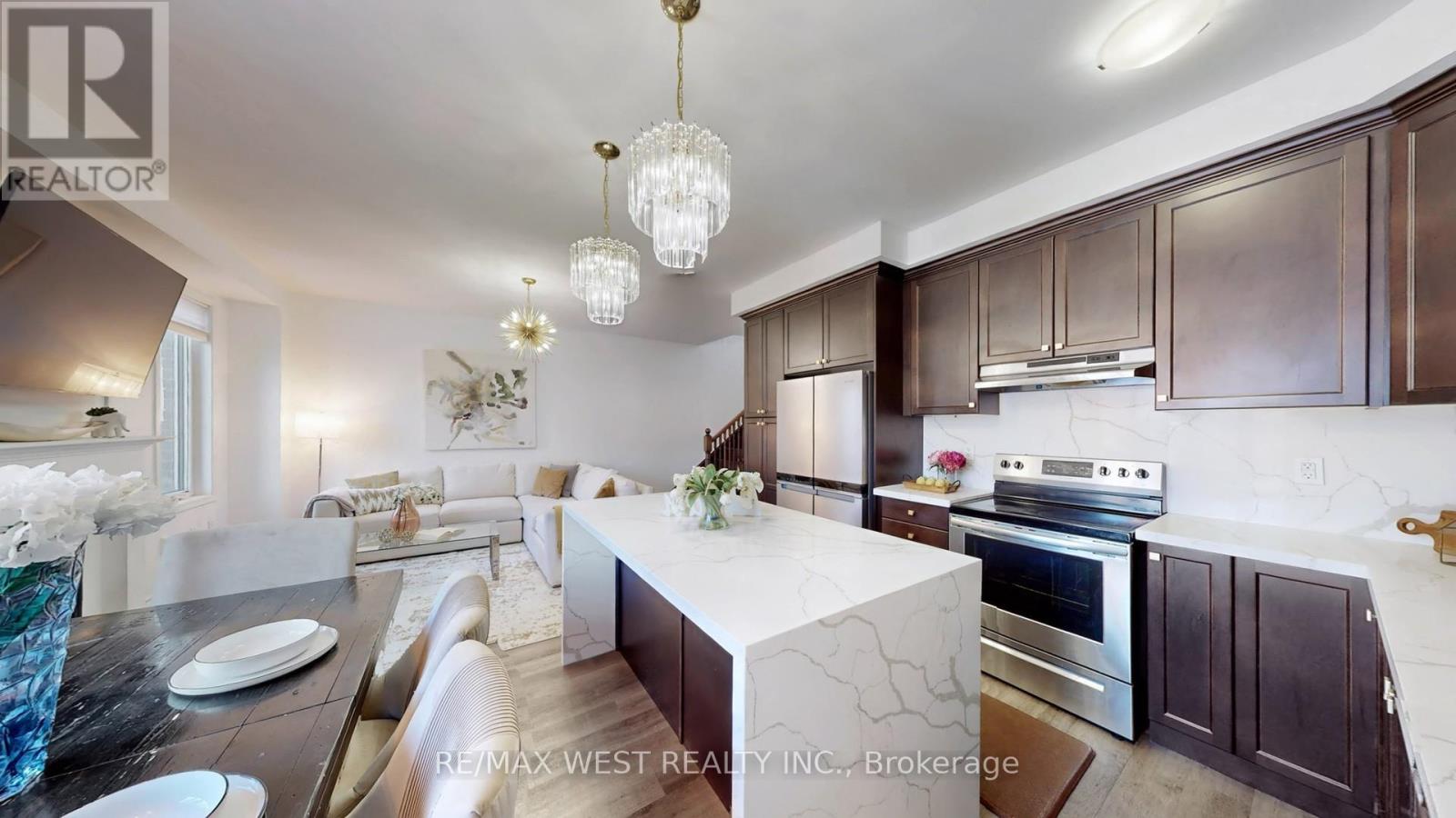 902 Sumac Crescent, Milton, Ontario  L9E 1R7 - Photo 9 - W12829542