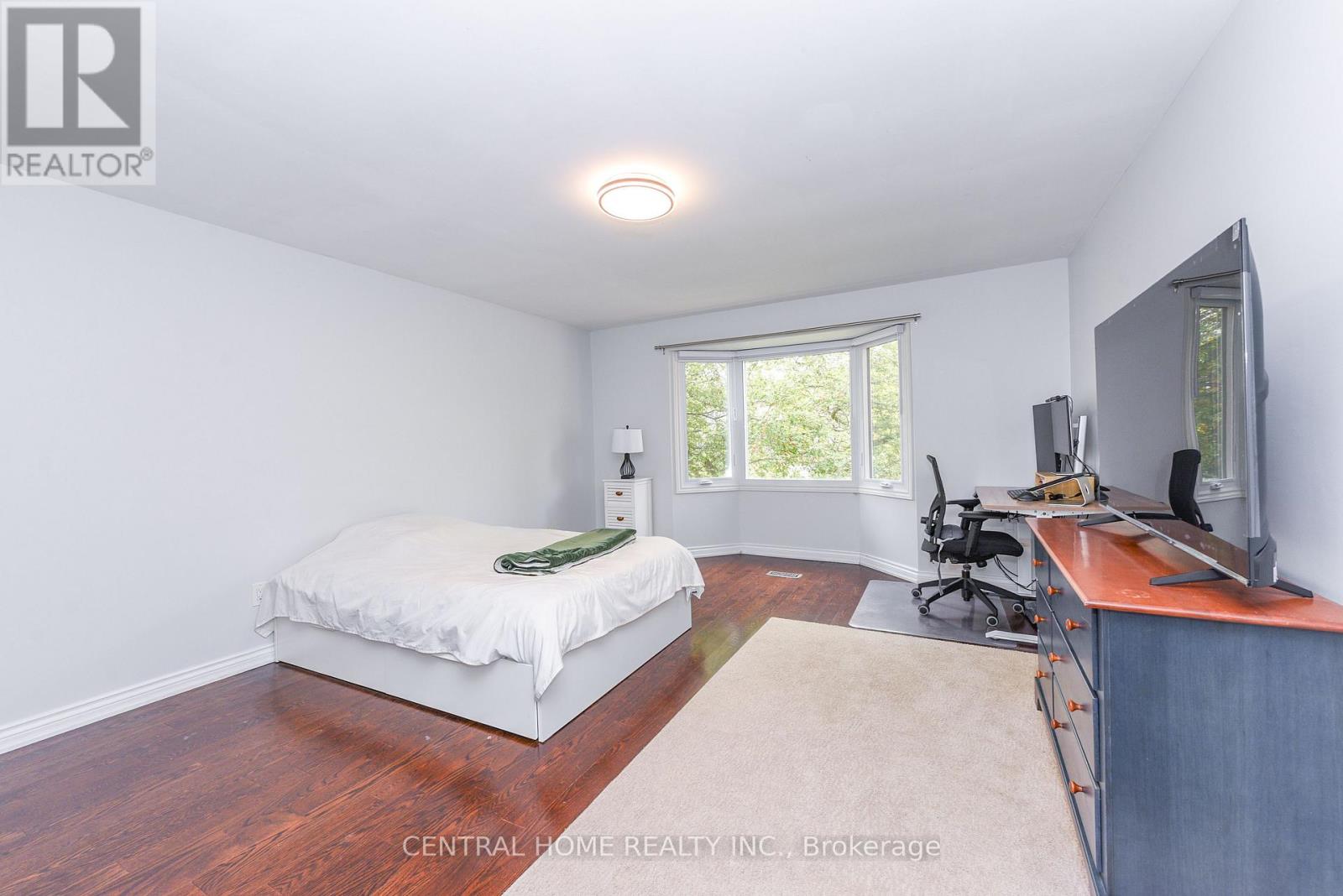4 Robaldon Road, Toronto, Ontario  M9A 5A7 - Photo 28 - W12829580