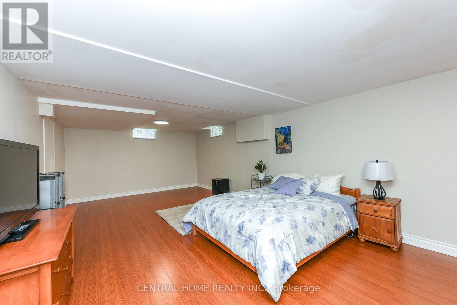 4 Robaldon Road, Toronto, Ontario  M9A 5A7 - Photo 30 - W12829580