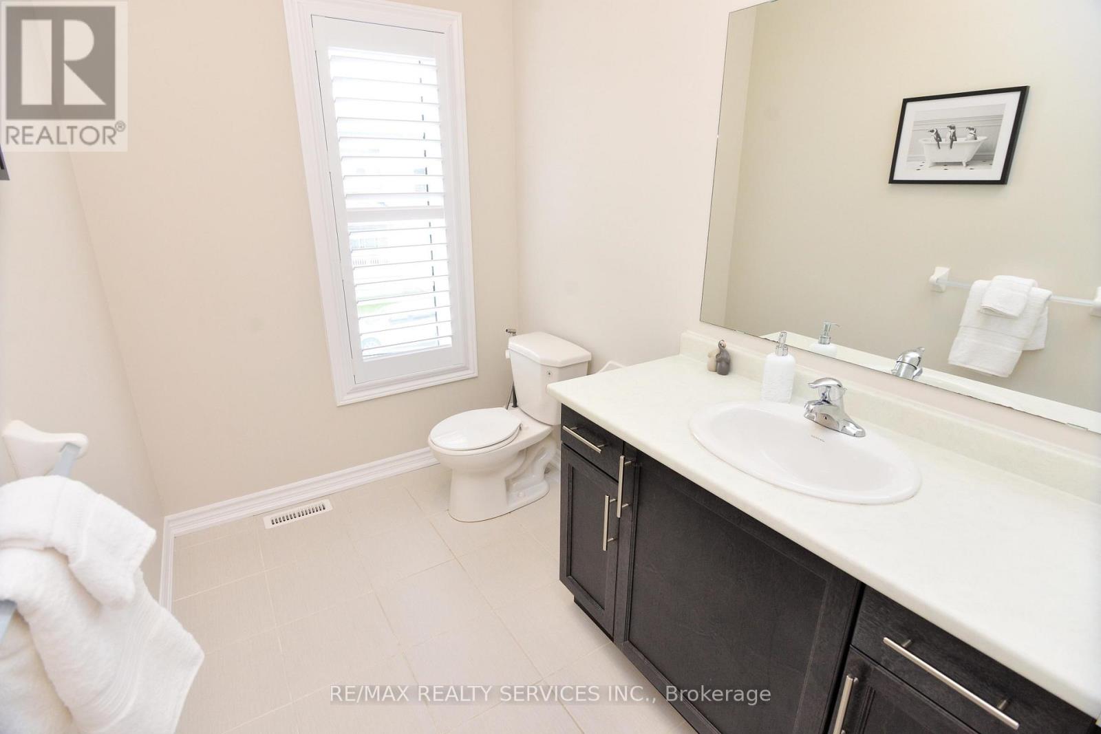 24 Bachelor Street, Brampton, Ontario  L7A 5A9 - Photo 41 - W12829584