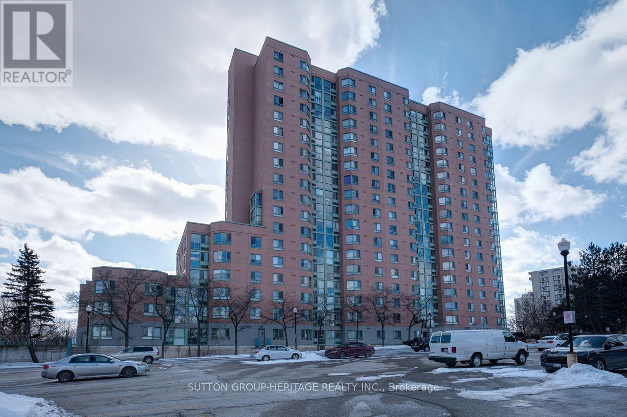 406 - 61 MARKBROOK LANE, Toronto, Ontario