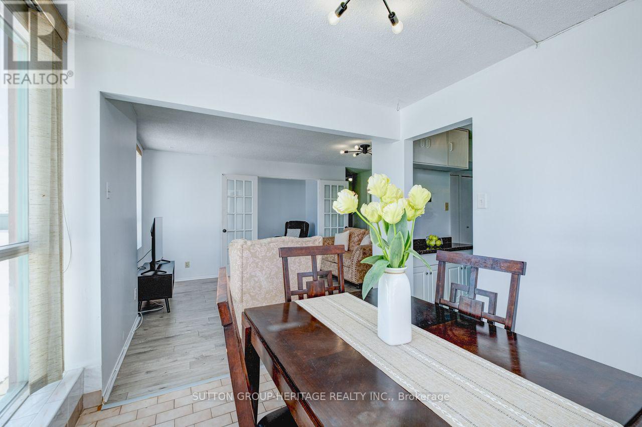 406 - 61 Markbrook Lane, Toronto, Ontario  M9V 5E7 - Photo 10 - W12829592