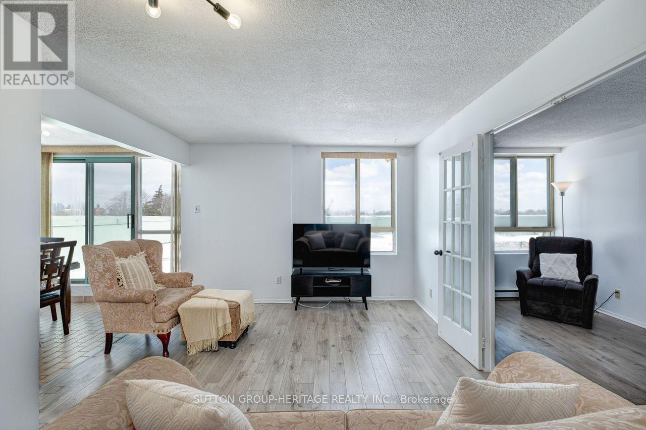 406 - 61 Markbrook Lane, Toronto, Ontario  M9V 5E7 - Photo 6 - W12829592