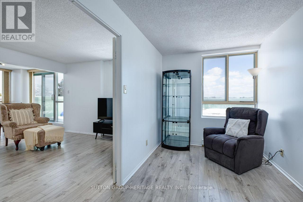 406 - 61 Markbrook Lane, Toronto, Ontario  M9V 5E7 - Photo 9 - W12829592