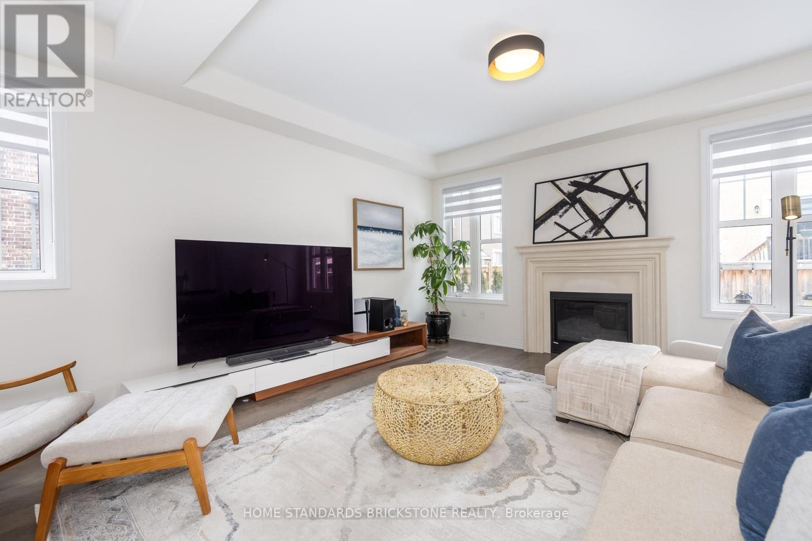 3314 Mintwood Circle, Oakville, Ontario  L6H 0N6 - Photo 8 - W12829602