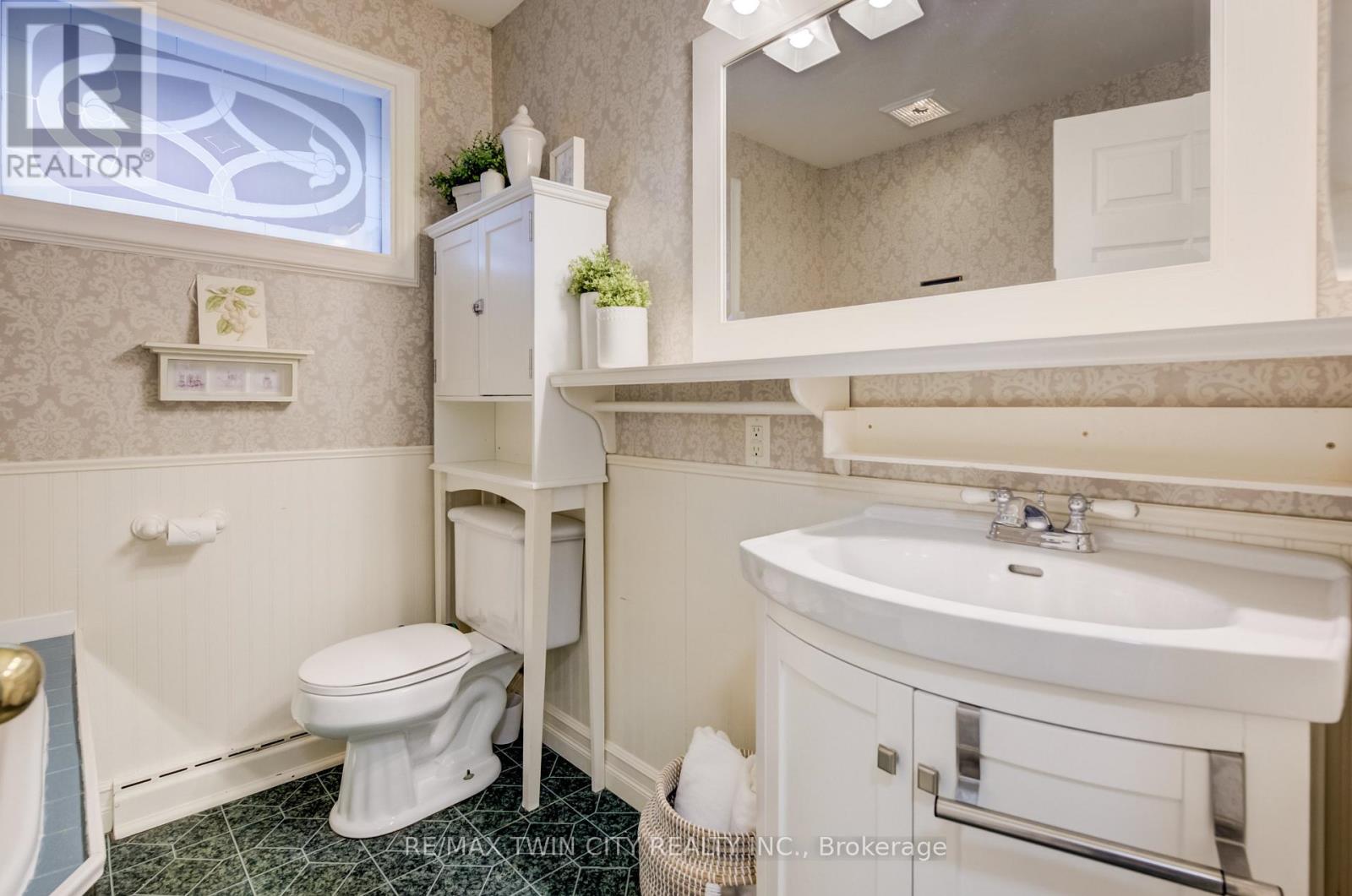 45 Palmerston Avenue, Brantford, Ontario  N3T 4L1 - Photo 21 - X12829610