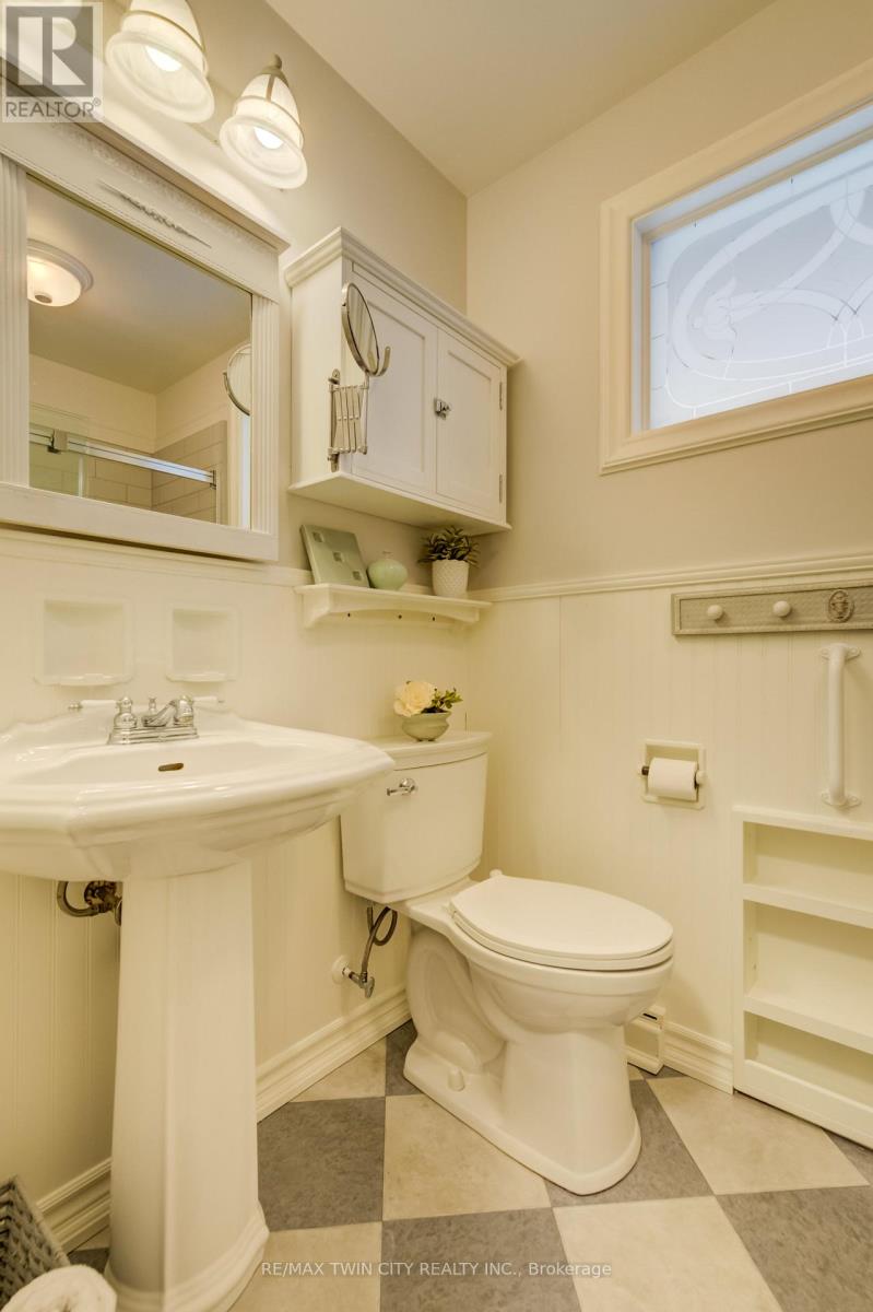 45 Palmerston Avenue, Brantford, Ontario  N3T 4L1 - Photo 27 - X12829610