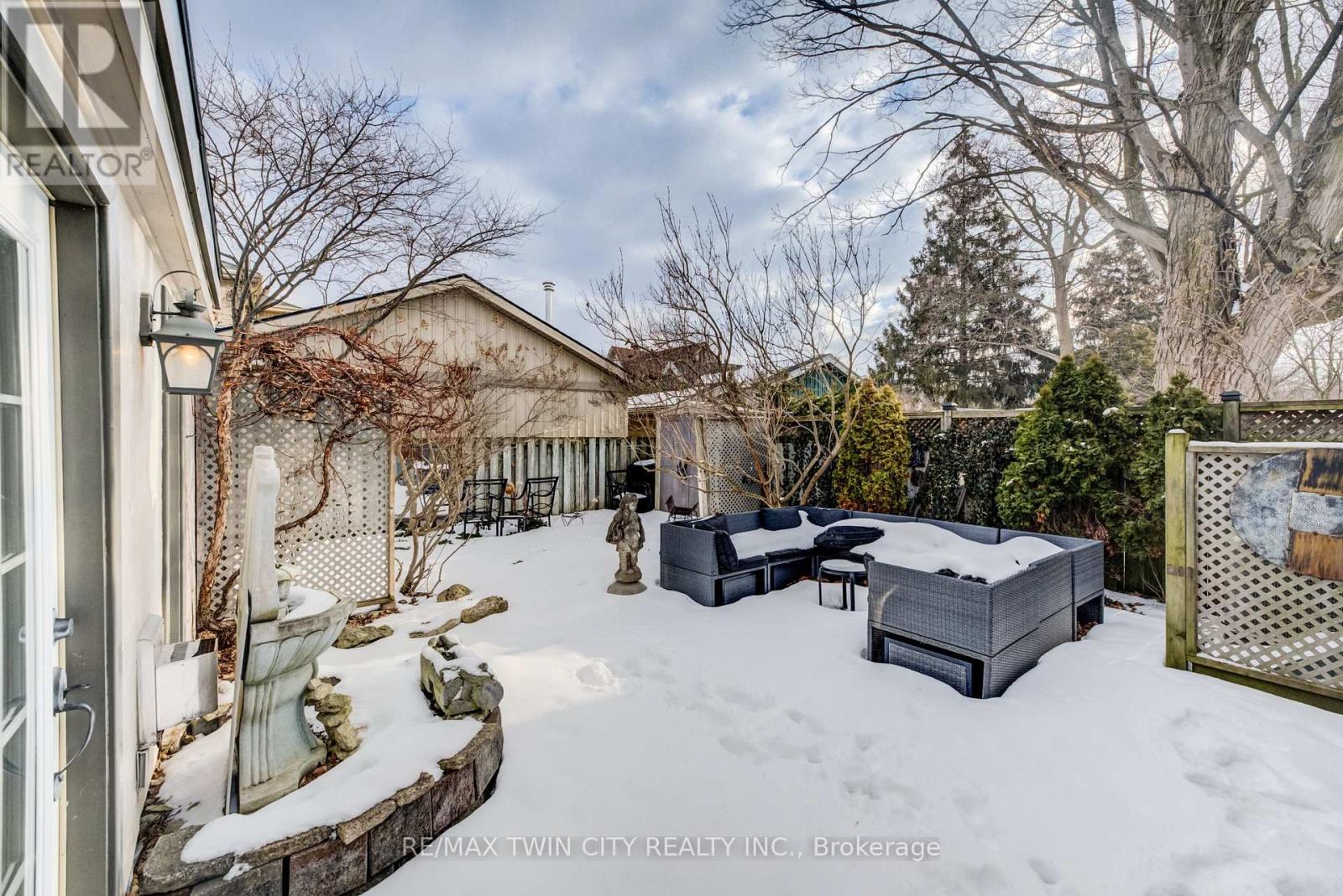 45 Palmerston Avenue, Brantford, Ontario  N3T 4L1 - Photo 43 - X12829610