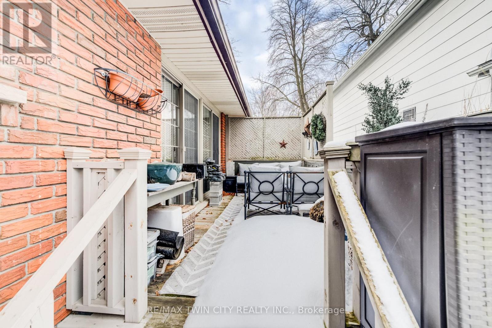 45 Palmerston Avenue, Brantford, Ontario  N3T 4L1 - Photo 46 - X12829610