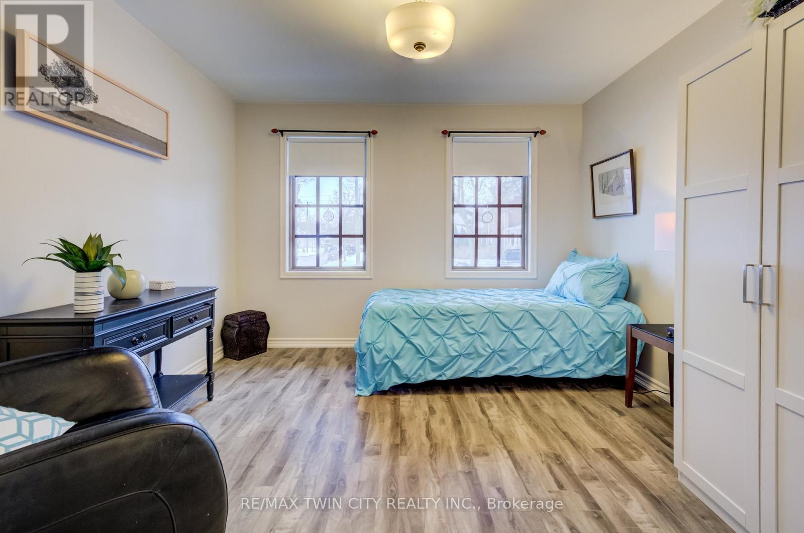 45 Palmerston Avenue, Brantford, Ontario  N3T 4L1 - Photo 6 - X12829610