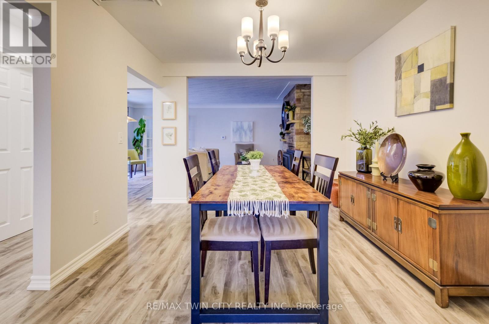 45 Palmerston Avenue, Brantford, Ontario  N3T 4L1 - Photo 8 - X12829610