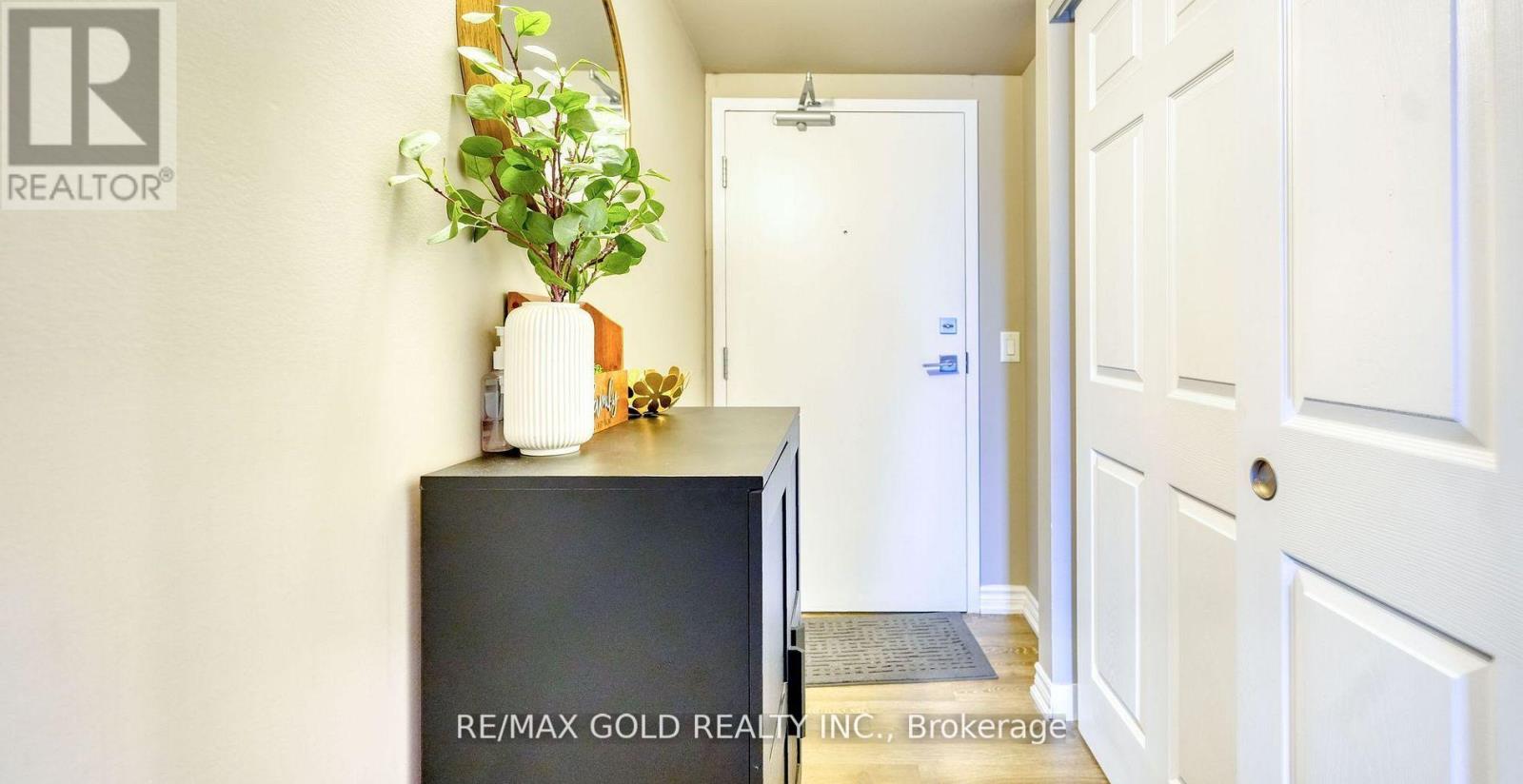 807 - 716 Main Street E, Milton, Ontario  L9T 3P6 - Photo 4 - W12829594