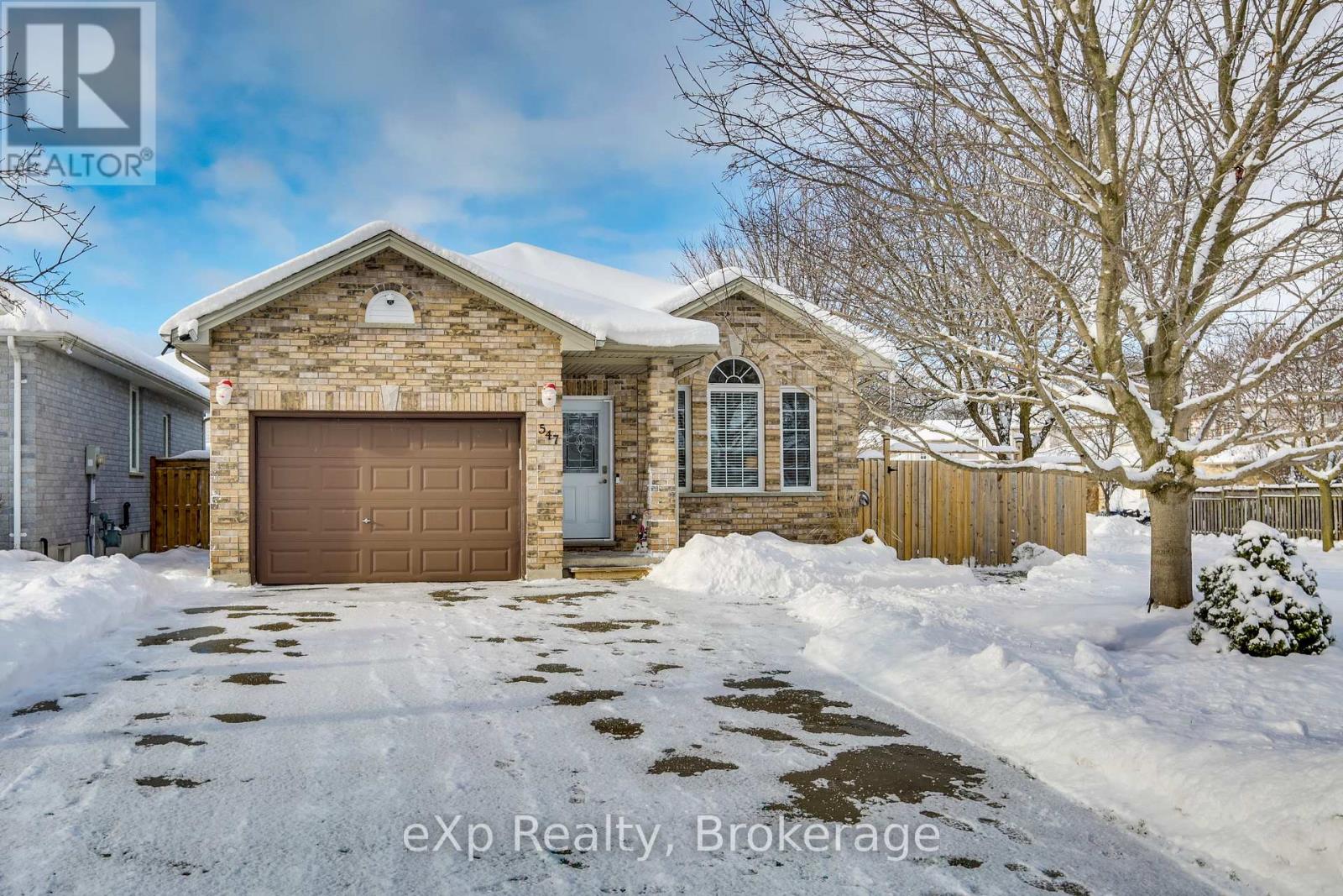 547 FOREST CREEK PLACE, London East, Ontario