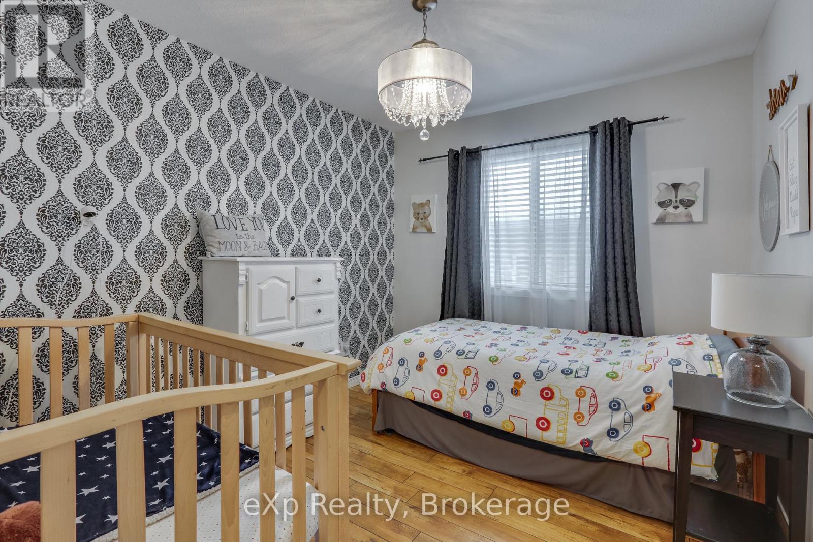 547 Forest Creek Place, London East, Ontario  N5Y 5T7 - Photo 24 - X12829654