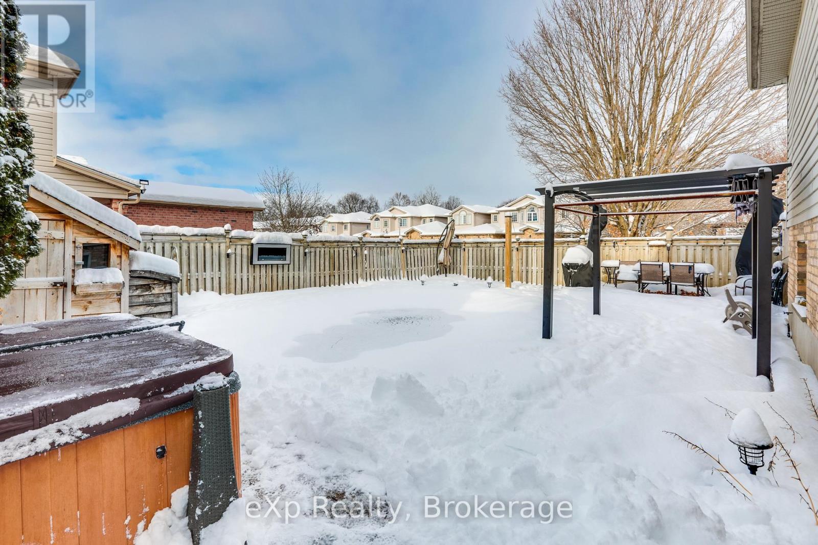 547 Forest Creek Place, London East, Ontario  N5Y 5T7 - Photo 32 - X12829654