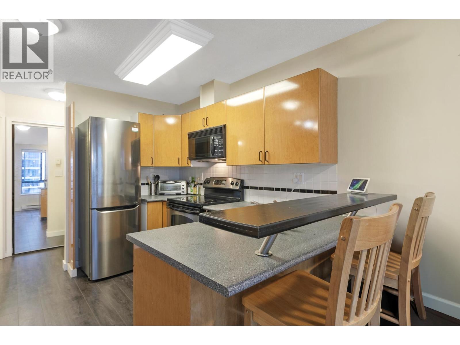 2010 939 Homer Street, Vancouver, British Columbia  V6B 2W6 - Photo 12 - R3094311