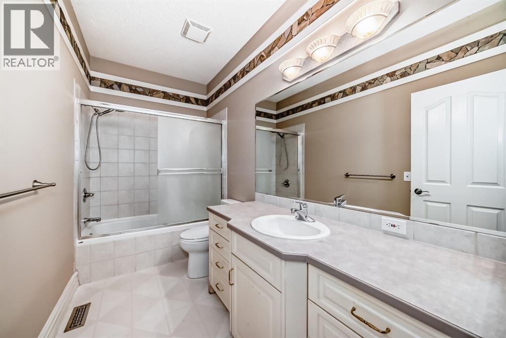 39 Stage Coach Trail, Rural Rocky View County, Alberta  T4A 0P4 - Photo 15 - A2286699