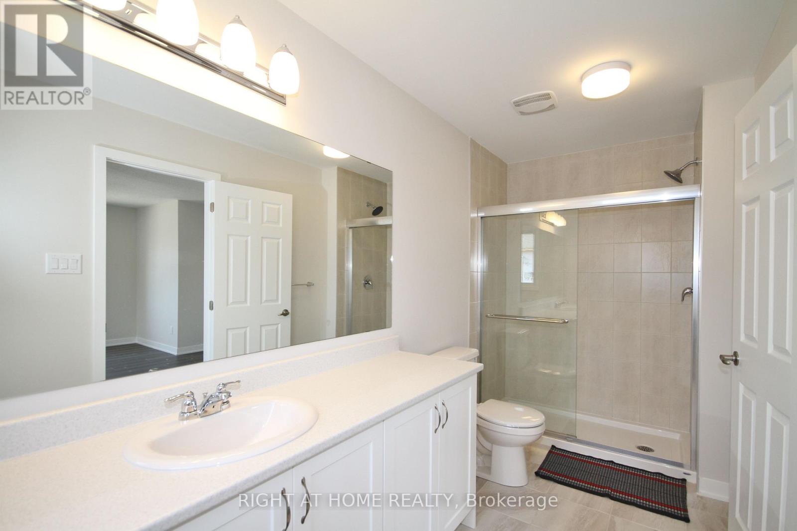 201 Billrian Crescent, Ottawa, Ontario K2S 3A6 - Photo 23 - X12829634