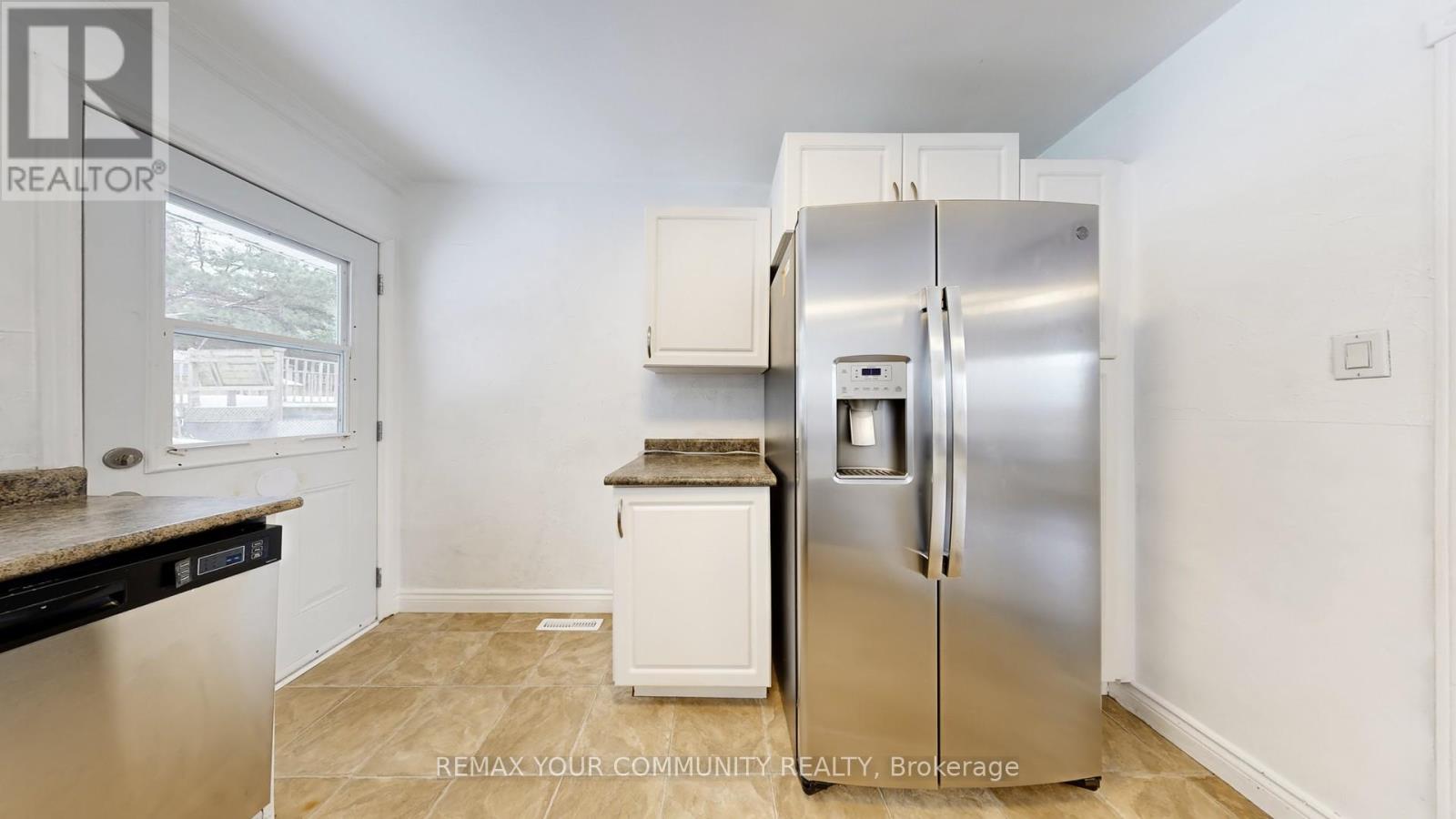 147 Grandview Street S, Oshawa, Ontario  L1H 7C6 - Photo 19 - E12744392