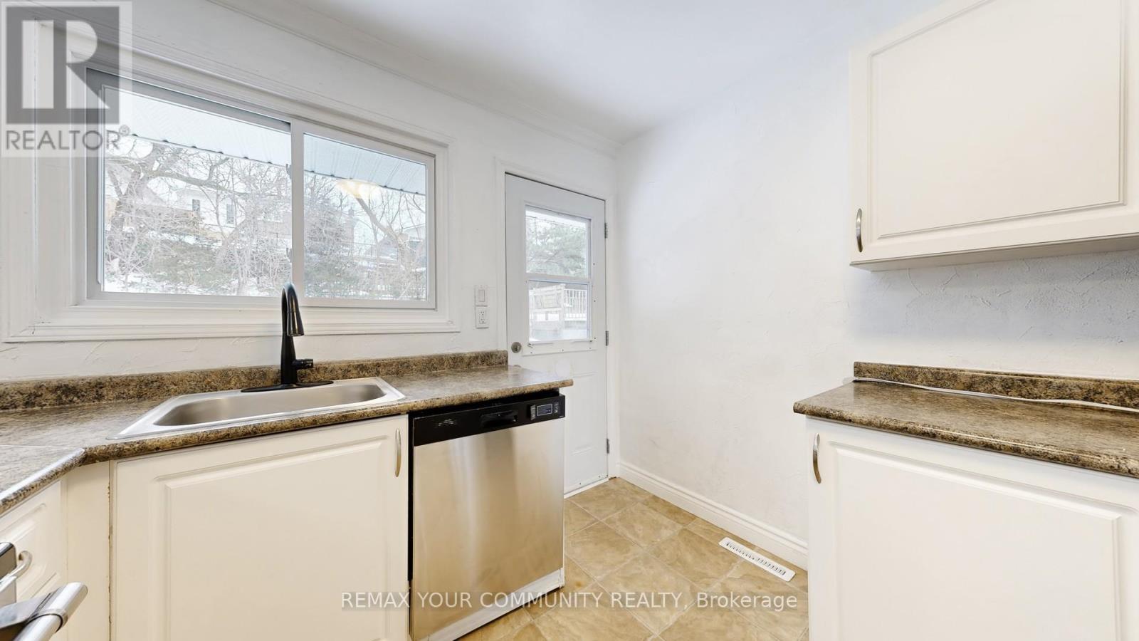 147 Grandview Street S, Oshawa, Ontario  L1H 7C6 - Photo 20 - E12744392