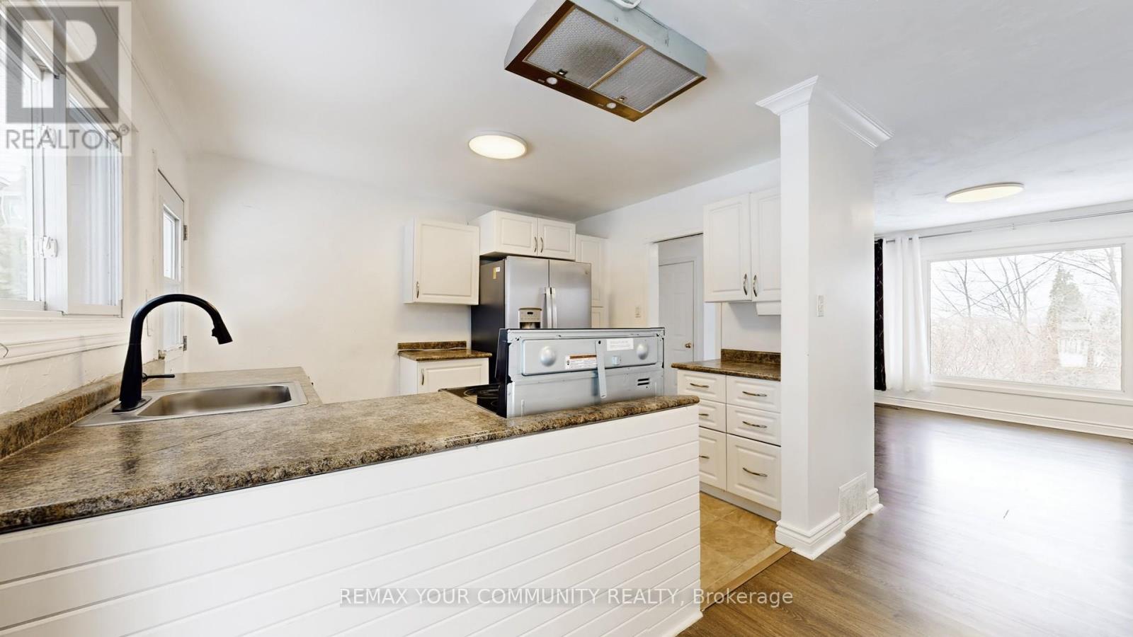 147 Grandview Street S, Oshawa, Ontario  L1H 7C6 - Photo 17 - E12744392