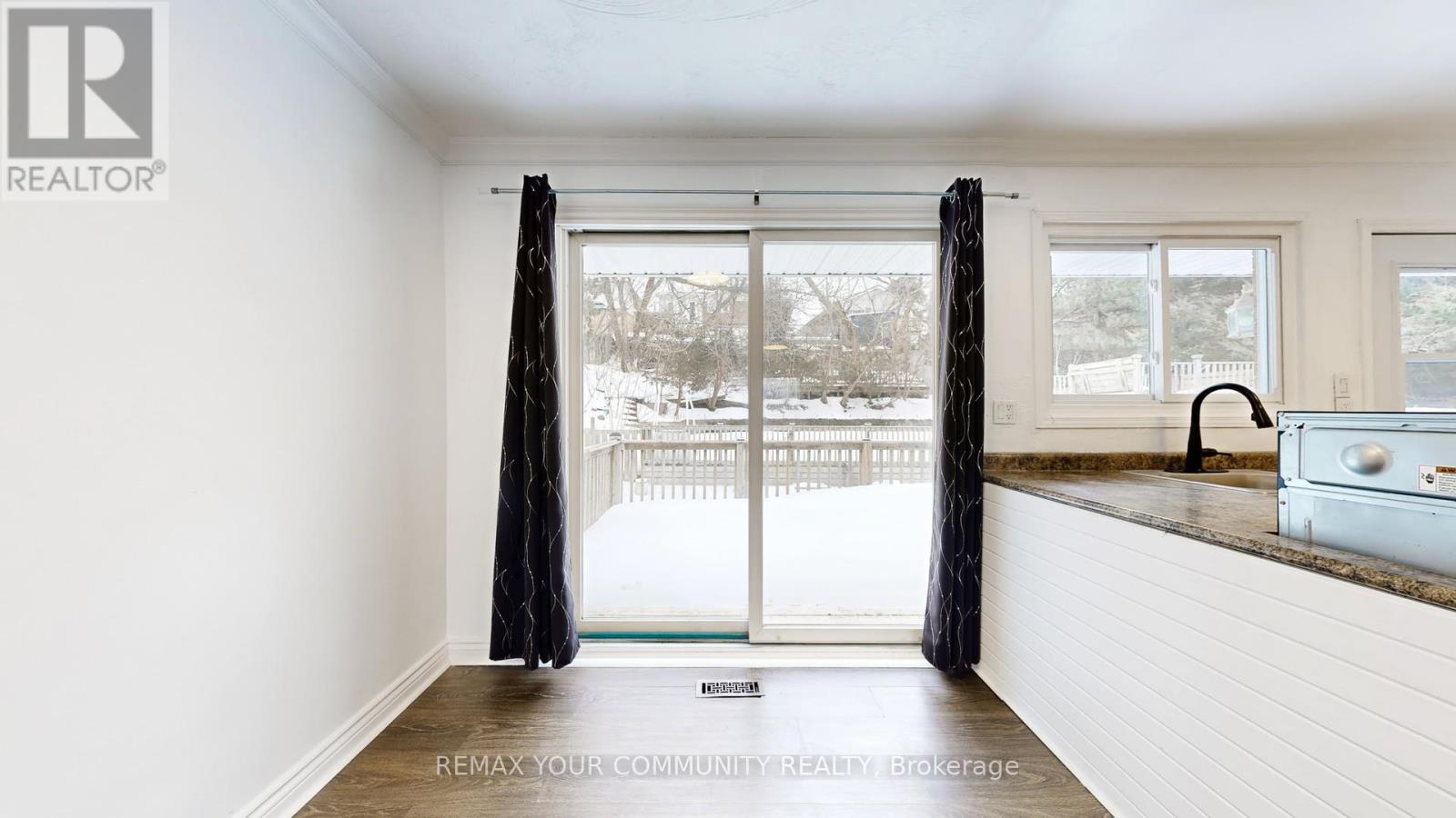 147 Grandview Street S, Oshawa, Ontario  L1H 7C6 - Photo 12 - E12744392