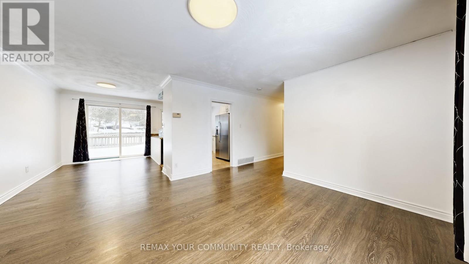 147 Grandview Street S, Oshawa, Ontario  L1H 7C6 - Photo 8 - E12744392