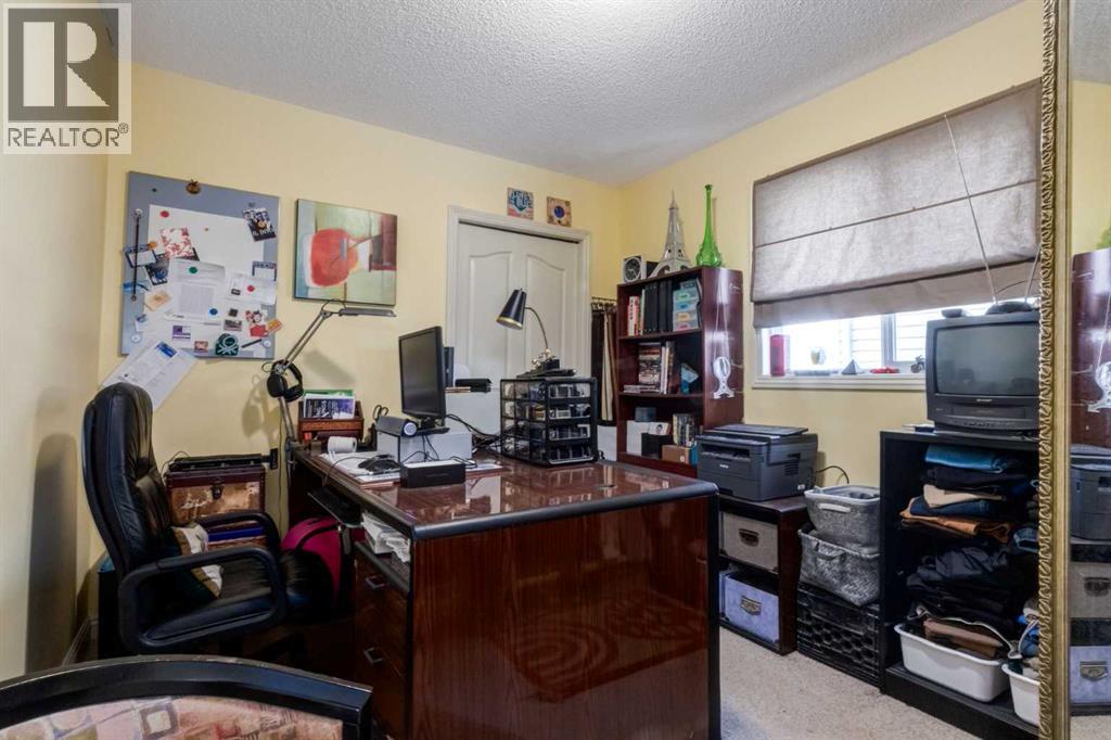 259 Royal Oak Circle Nw, Calgary, Alberta  T3G 6A4 - Photo 27 - A2289479