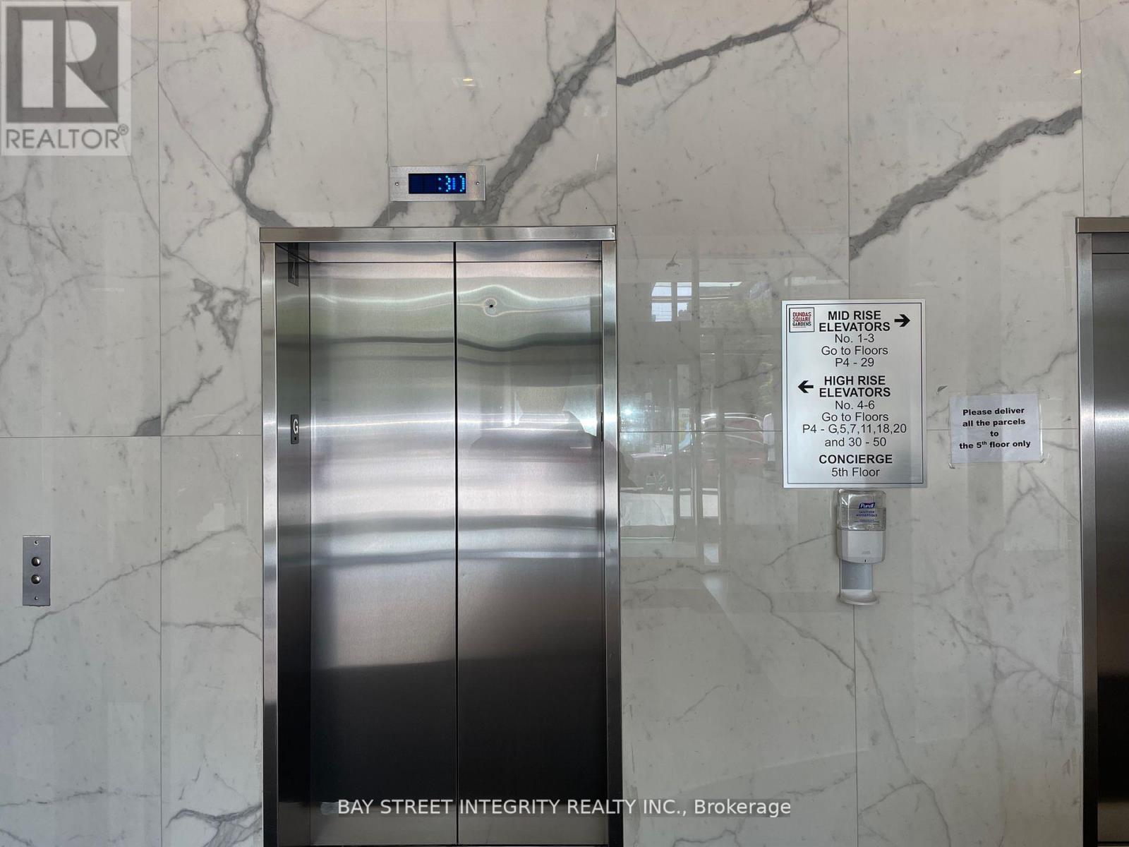 4202 - 251 Jarvis Street, Toronto, Ontario  M5B 0C3 - Photo 16 - C12829644