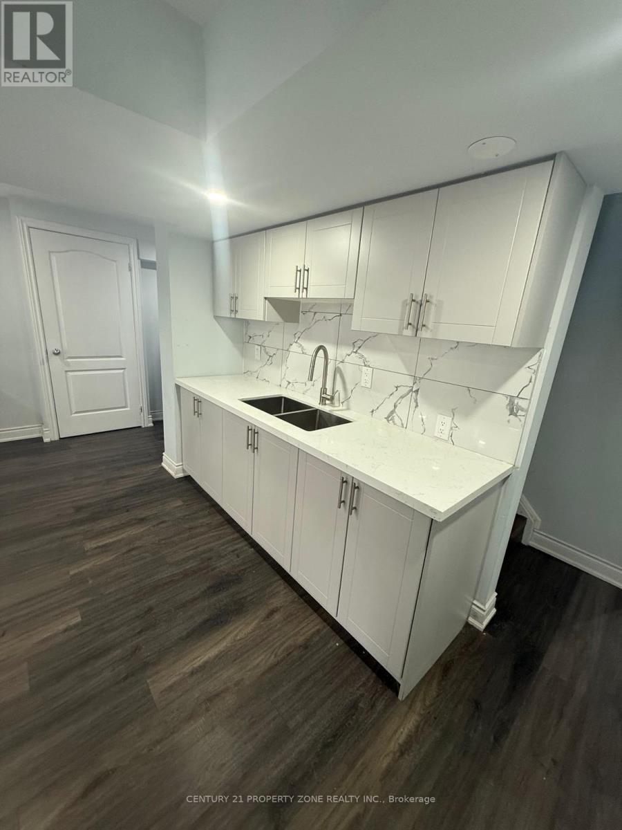 Bsmt - 26 Feeder Street, Brampton, Ontario  L7A 4T7 - Photo 4 - W12829636