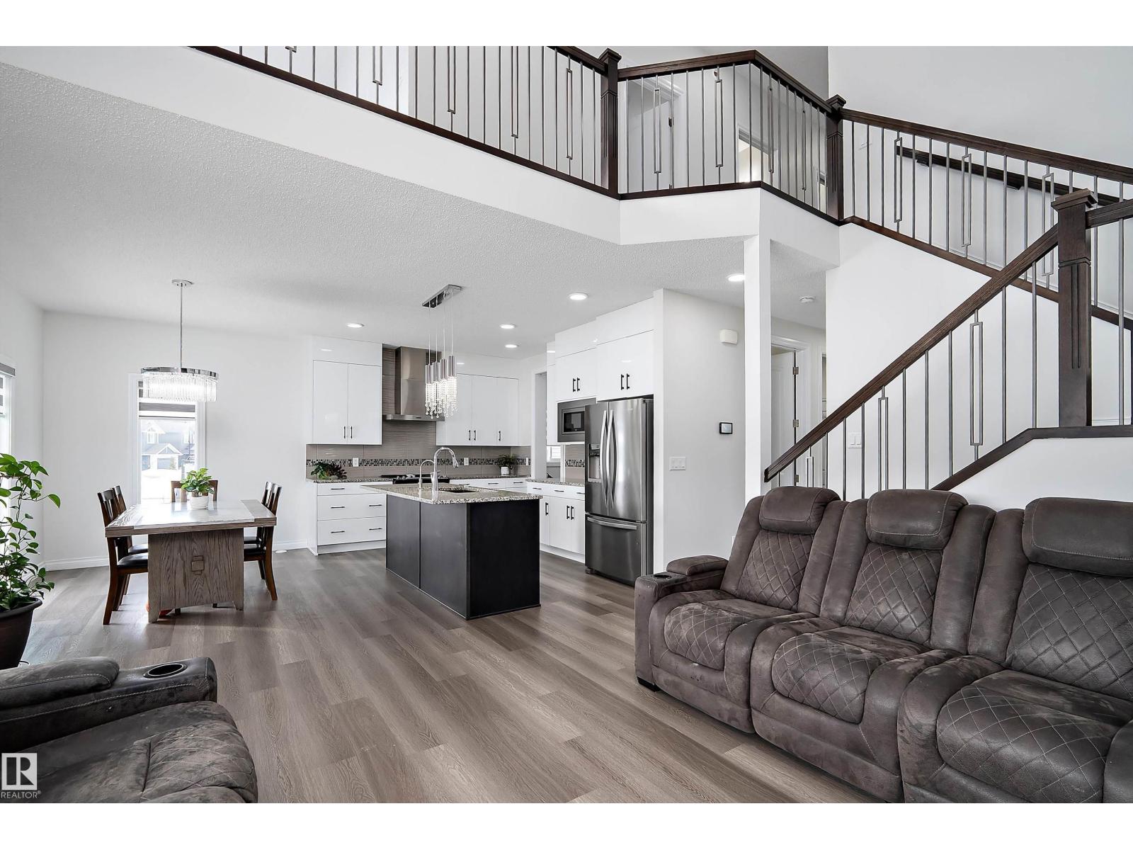 5211 23a Av Sw, Edmonton, Alberta  T6X 2X3 - Photo 7 - E4475197