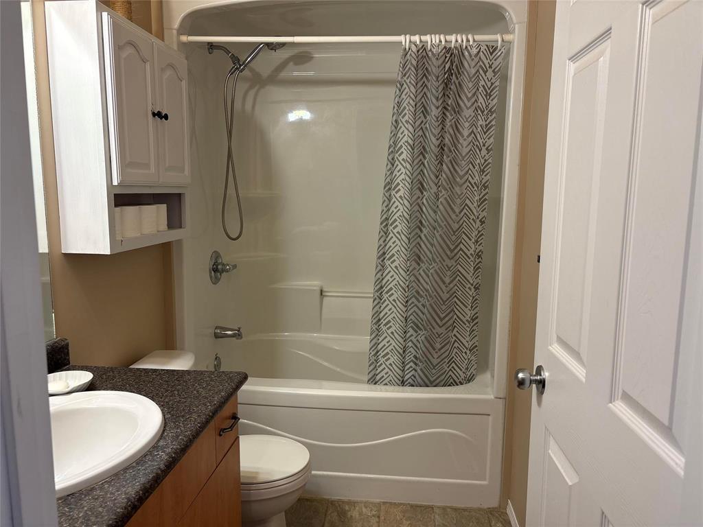 82 Whitby Crescent, Steinbach, Manitoba  R5G 0A2 - Photo 9 - 202603504