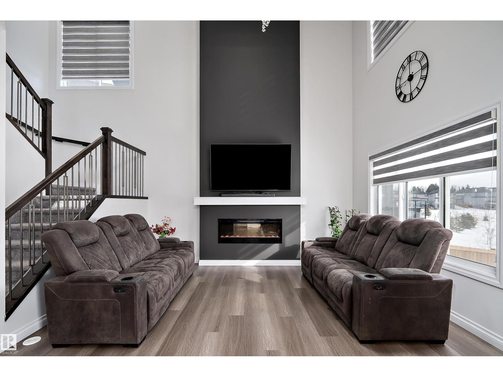 5211 23a Av Sw, Edmonton, Alberta  T6X 2X3 - Photo 5 - E4475197