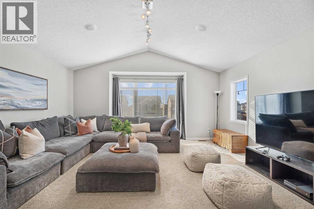 40 Drake Landing Way, Okotoks, Alberta  T1S 0C3 - Photo 20 - A2289086