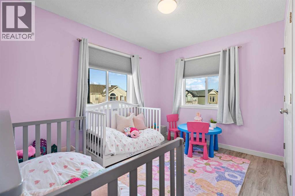 40 Drake Landing Way, Okotoks, Alberta  T1S 0C3 - Photo 29 - A2289086