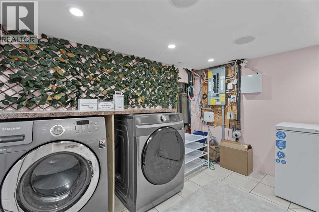 40 Drake Landing Way, Okotoks, Alberta  T1S 0C3 - Photo 39 - A2289086