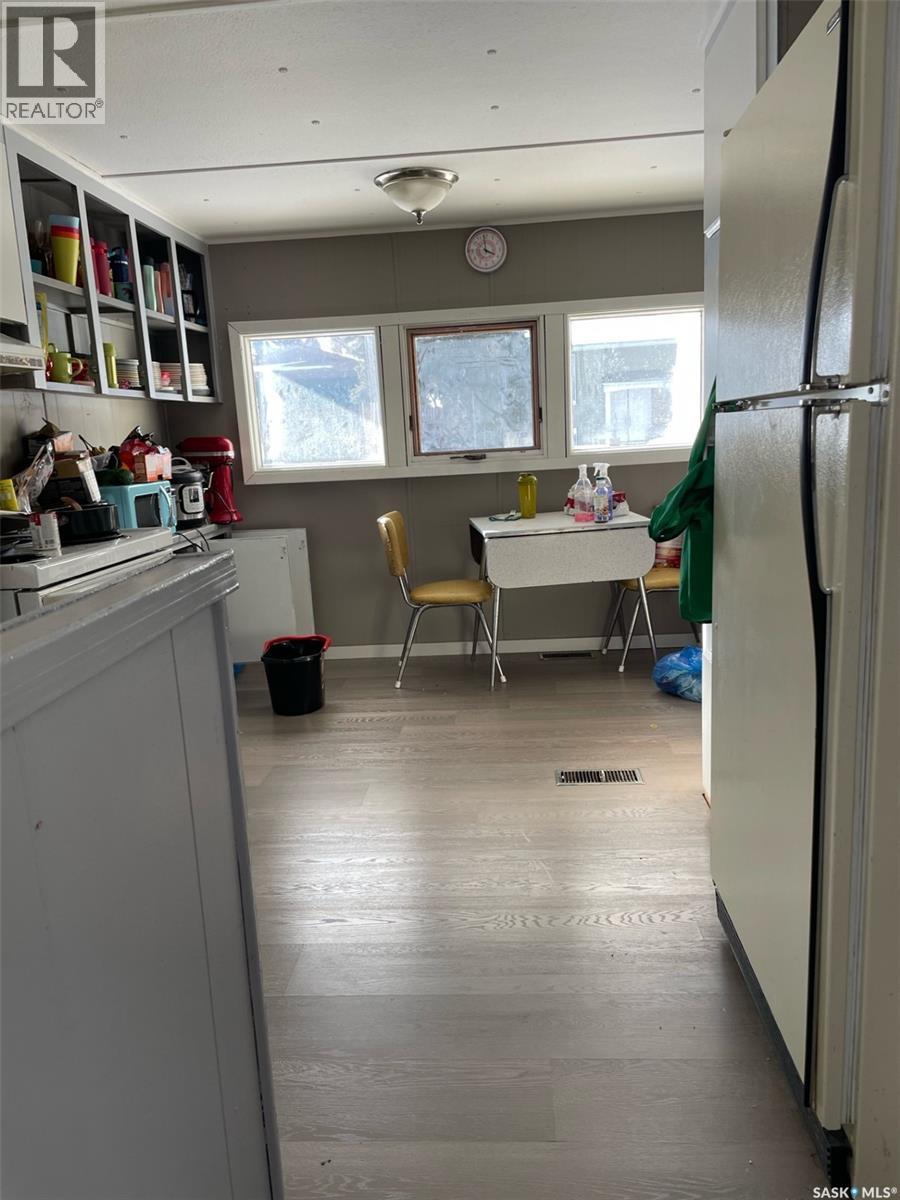 809 Cartier Street, Whitewood, Saskatchewan  S0G 5C0 - Photo 6 - SK029369