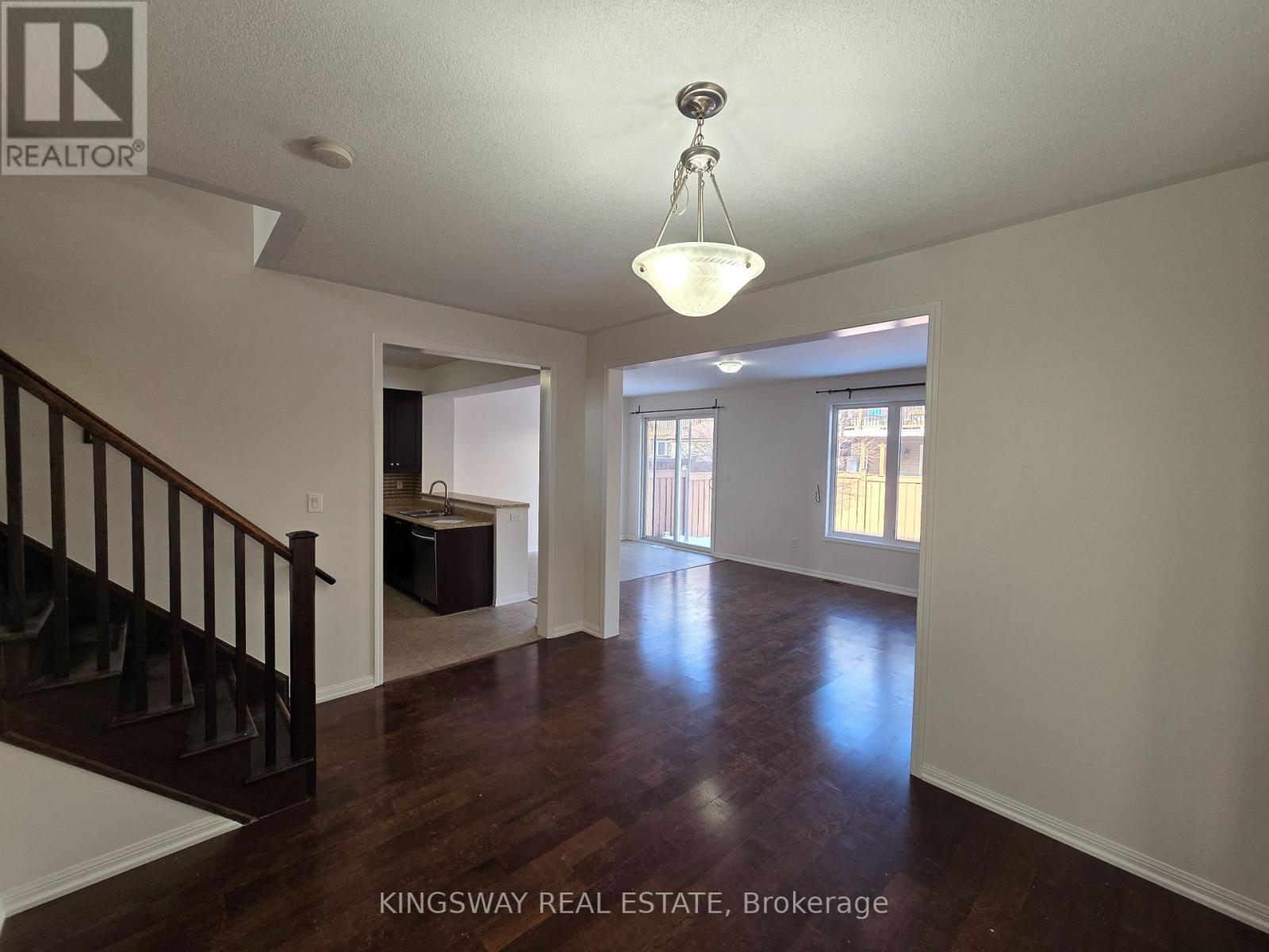 469 Tyrone Crescent, Milton, Ontario  L9T 8J8 - Photo 7 - W12794964