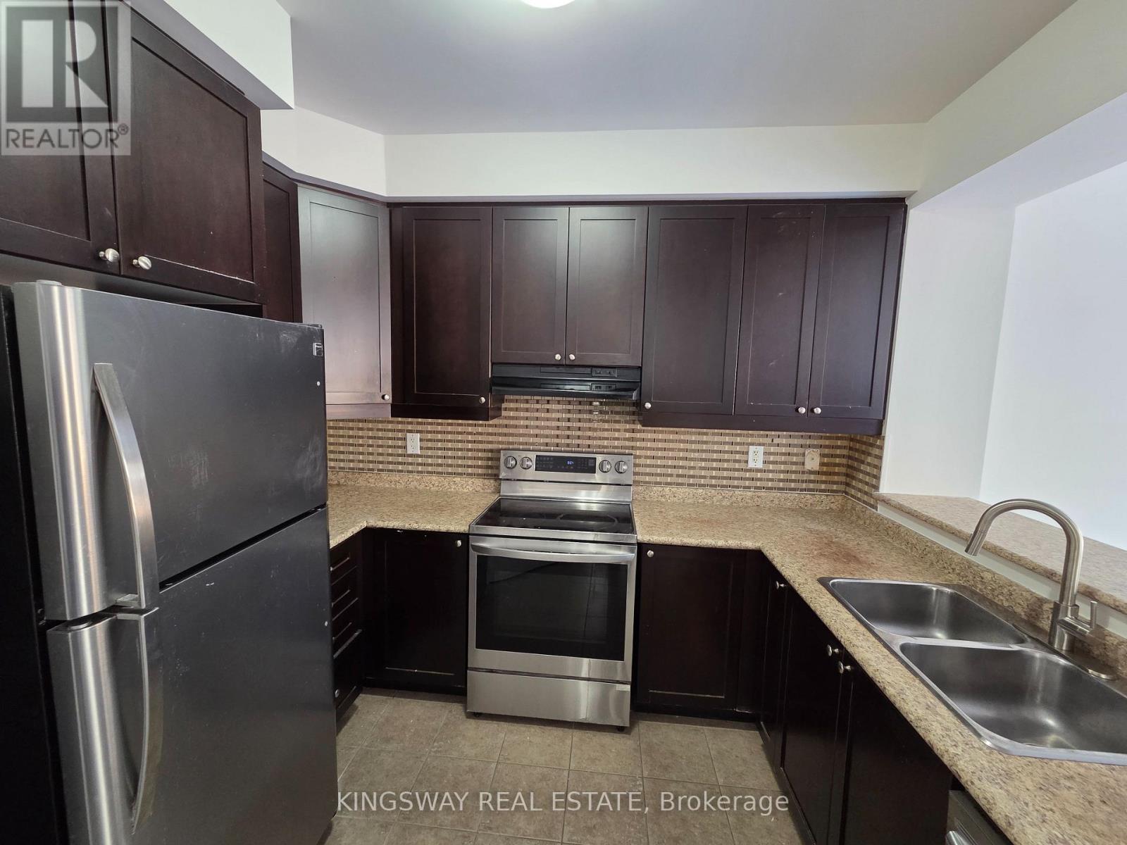 469 Tyrone Crescent, Milton, Ontario  L9T 8J8 - Photo 9 - W12794964